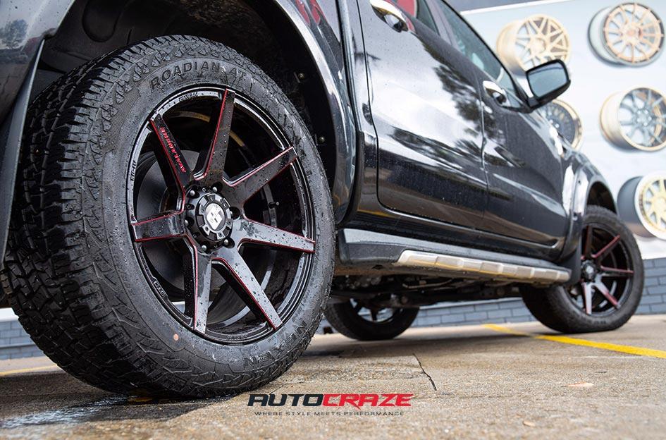 FORD RANGER AVALANCHE GLOSS BLACK MILLED ACCENTS